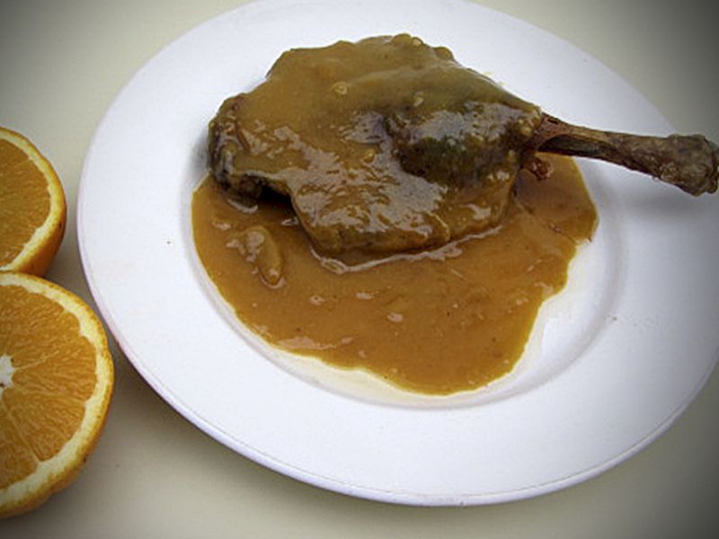 CUIXA d ANEC a la (taronja/salsa dolça)